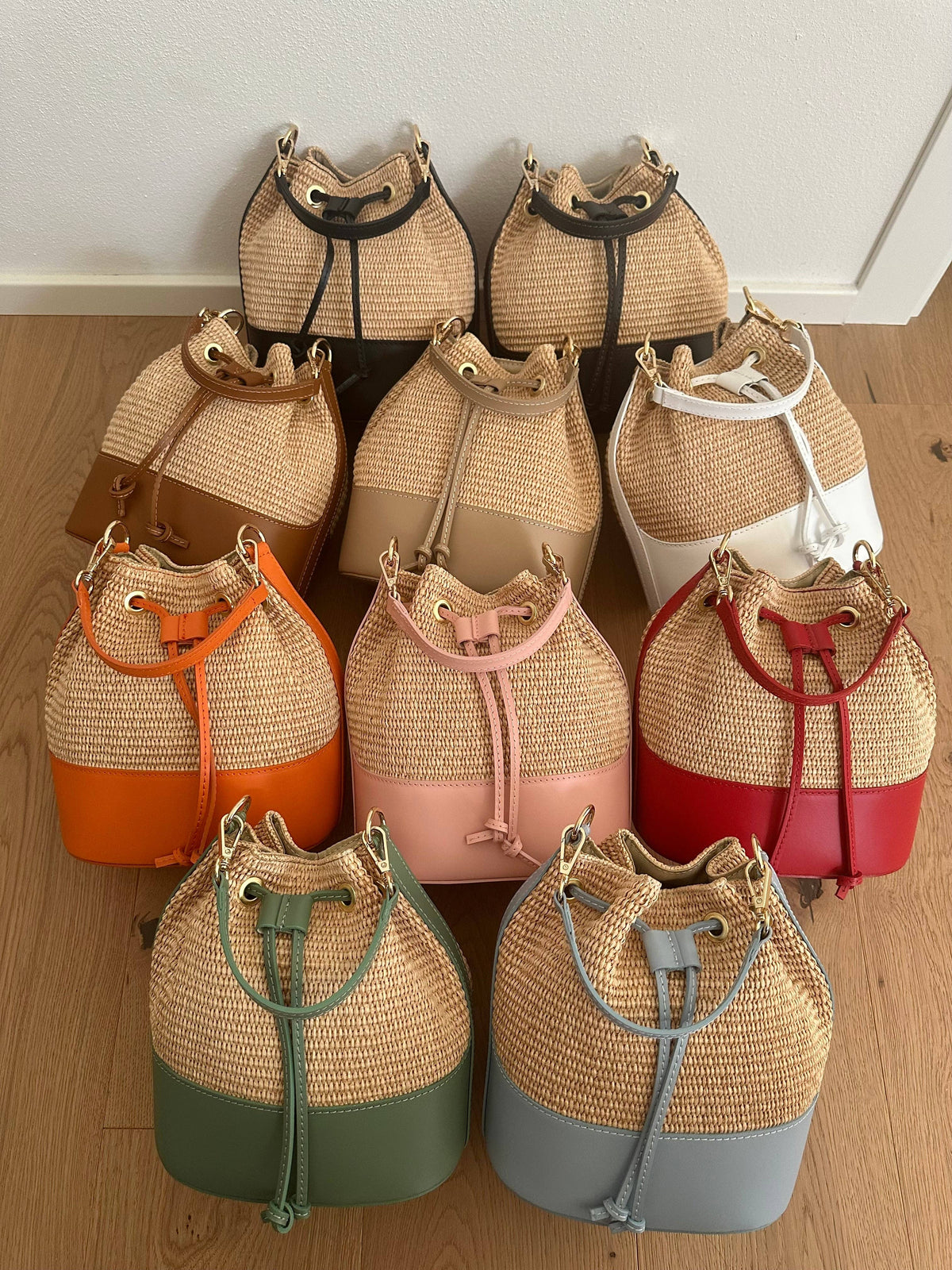 MISS Bucket Classic - Raffia-Tasche