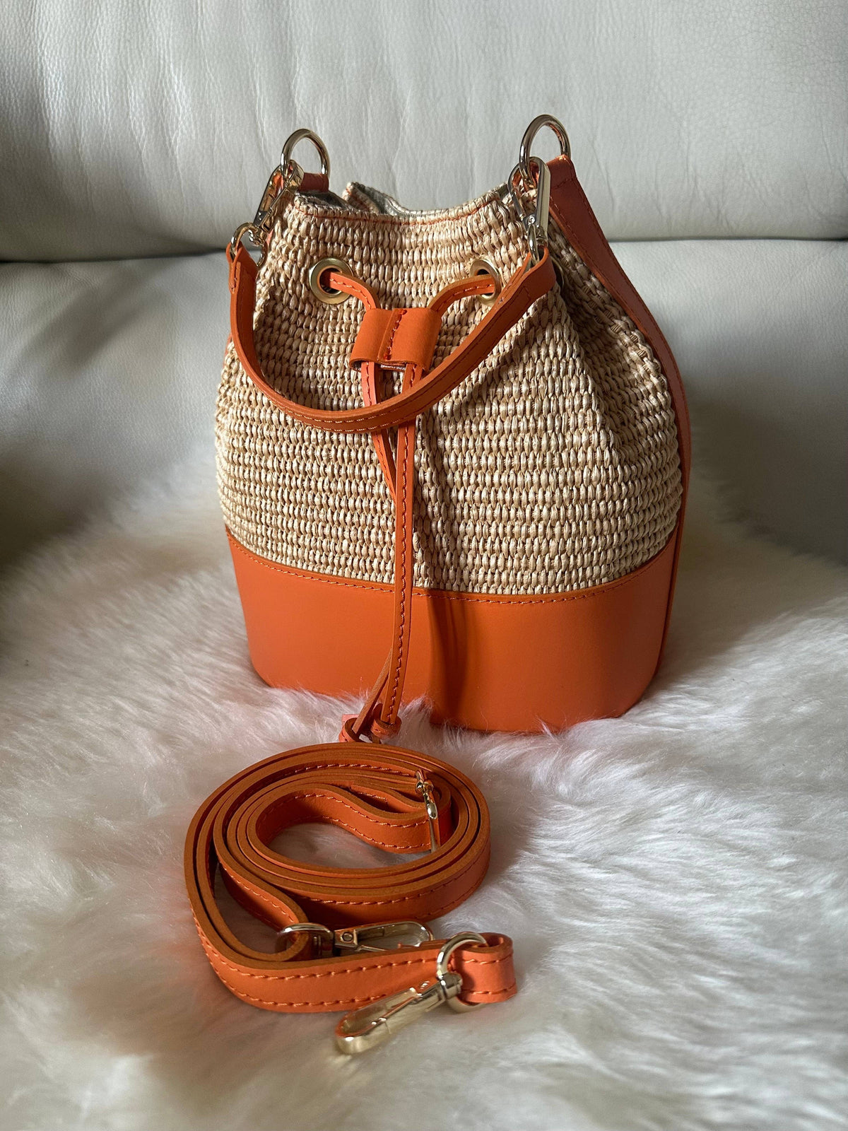 MISS Bucket Classic - Raffia-Tasche